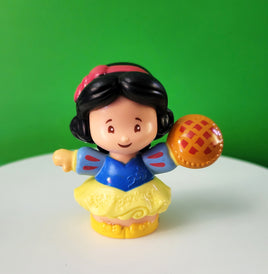 Fisher Price Little People Disney Princess Snow White with a Pie