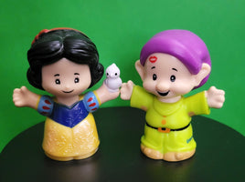 Fisher Price Little People Disney Princess Snow While and Dopey