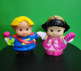 Fisher Price Little People Eddie and Sonya Lee Royal Figures Set
