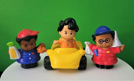 Fisher Price Little People Mechanic and Car Wash