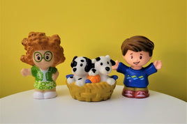 Fisher Price Little People Girl Boy and Puppies