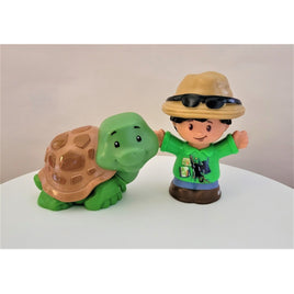 Fisher Price Little People Share & Care Safari Turtle and Zoo Keeper