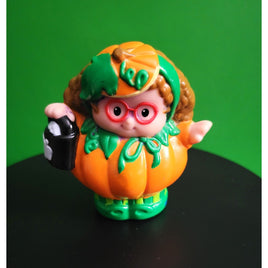 Fisher Price Little People Halloween Trick Treat Maggie Pumpkin Costume
